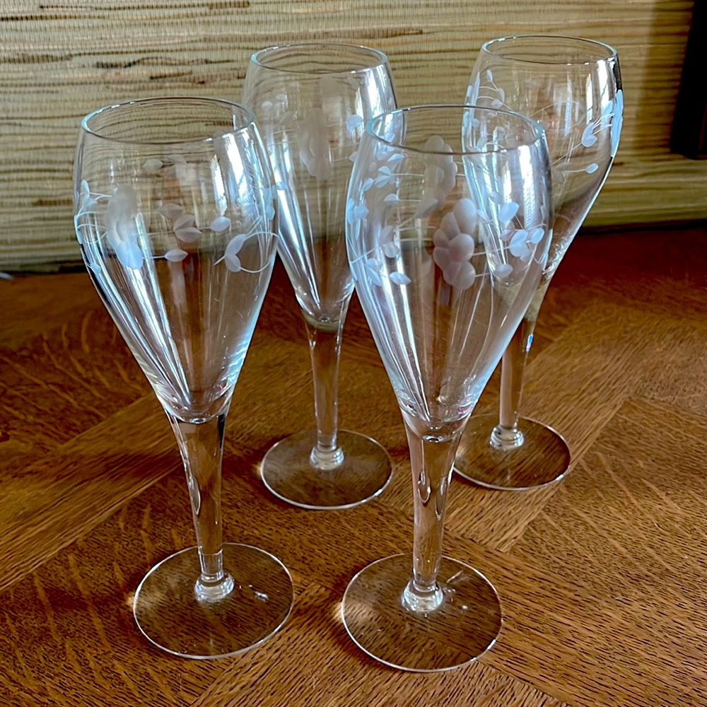 Set of 4 Princess House Champagne Flutes